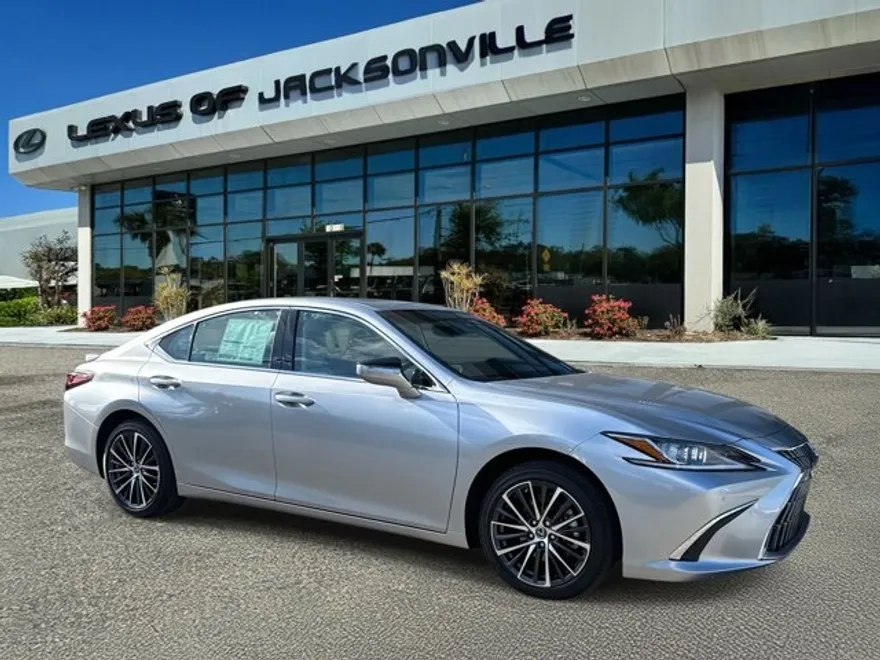 2025 Lexus ES 300h Premium photo 1