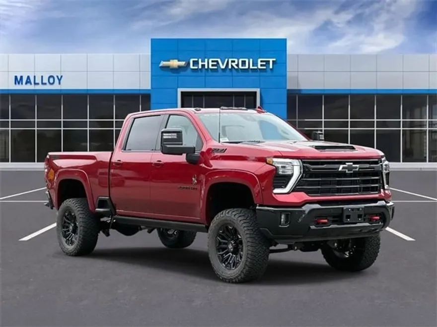 2025 Chevrolet Silverado 2500HD LTZ photo 1