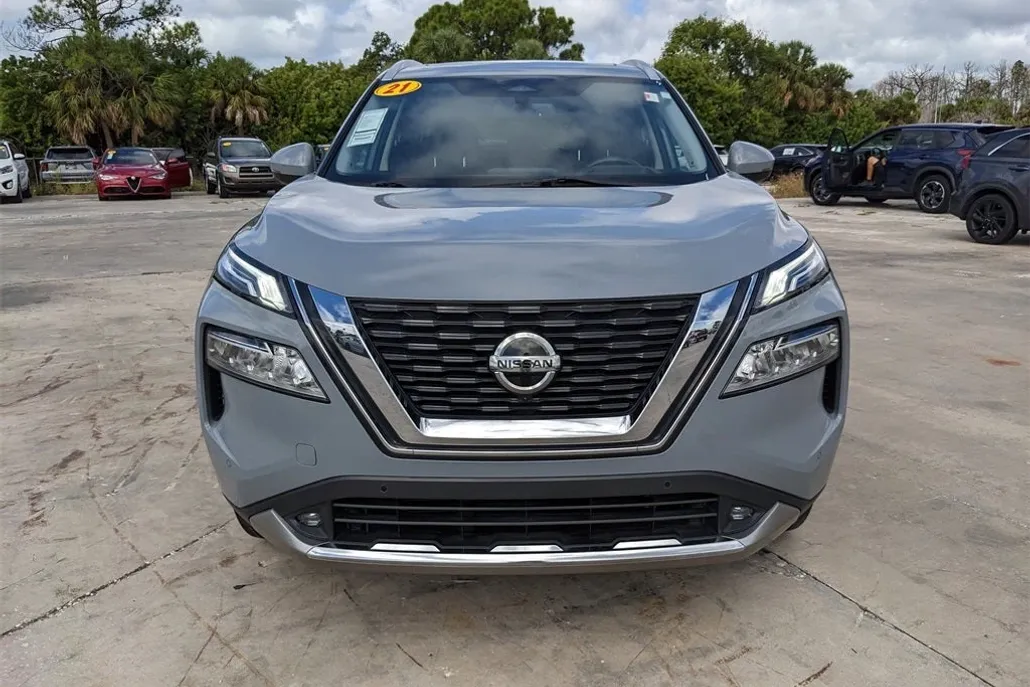 2021 Nissan Rogue Platinum photo 1