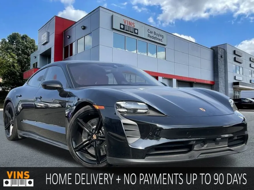 2023 Porsche Taycan GTS photo 1