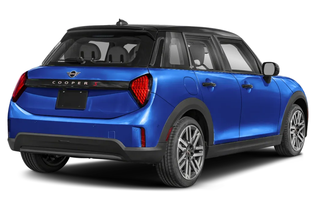 2026 Mini Cooper 4 Door Hardtop Signature photo 1