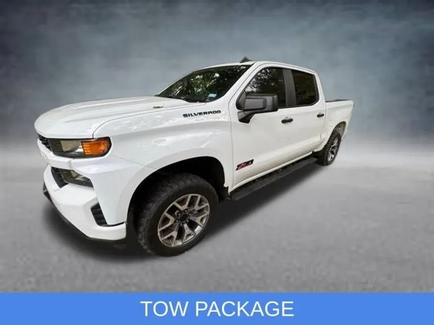 2020 Chevrolet Silverado 1500 Custom photo 1