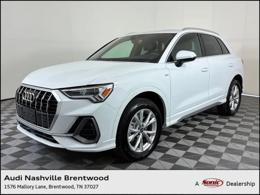2025 Audi Q3 S line Premium photo 1