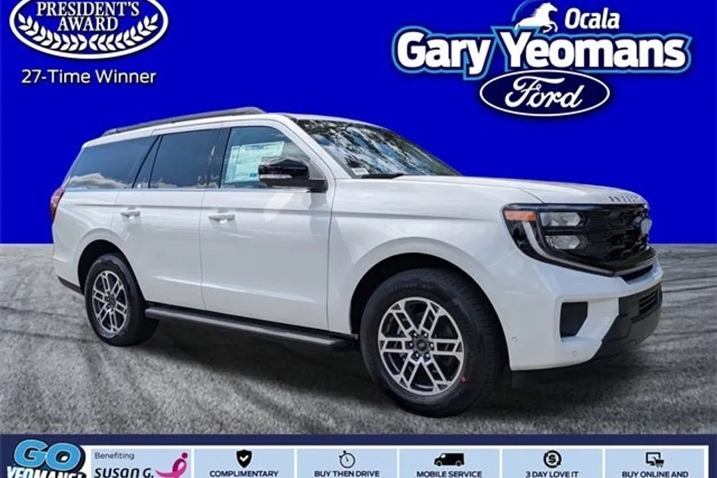 2025 Ford Expedition photo 1