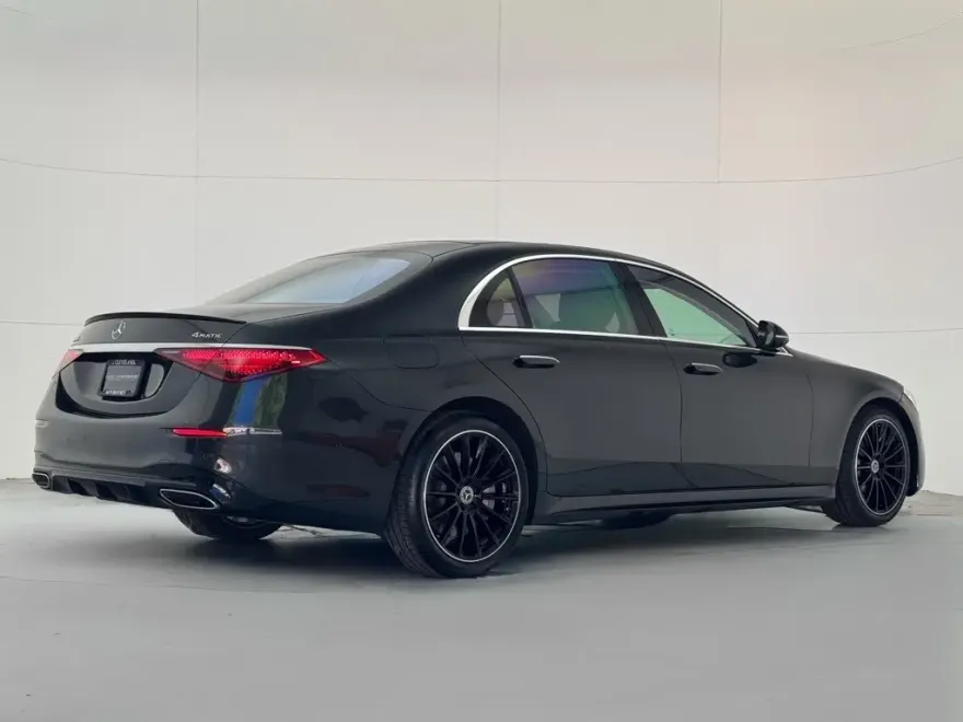 2022 Mercedes Benz S 580 4MATIC photo 1