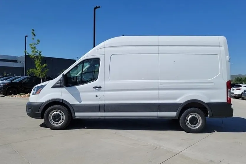 2023 Ford Transit photo 1