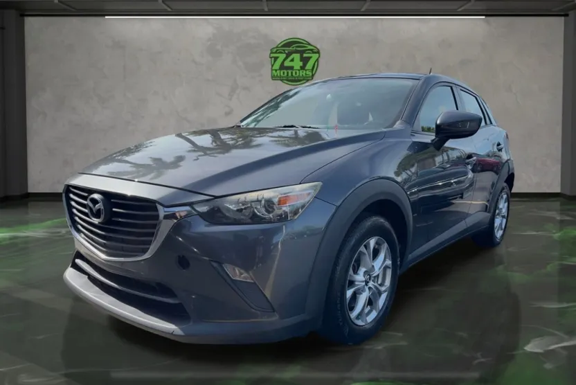 2017 Mazda CX-3 Sport photo 1