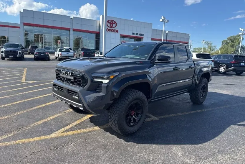 2024 Toyota Tacoma TRD Pro photo 1