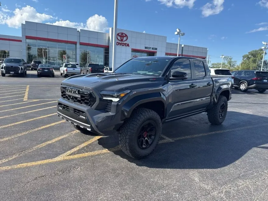 2024 Toyota Tacoma TRD Pro photo 1