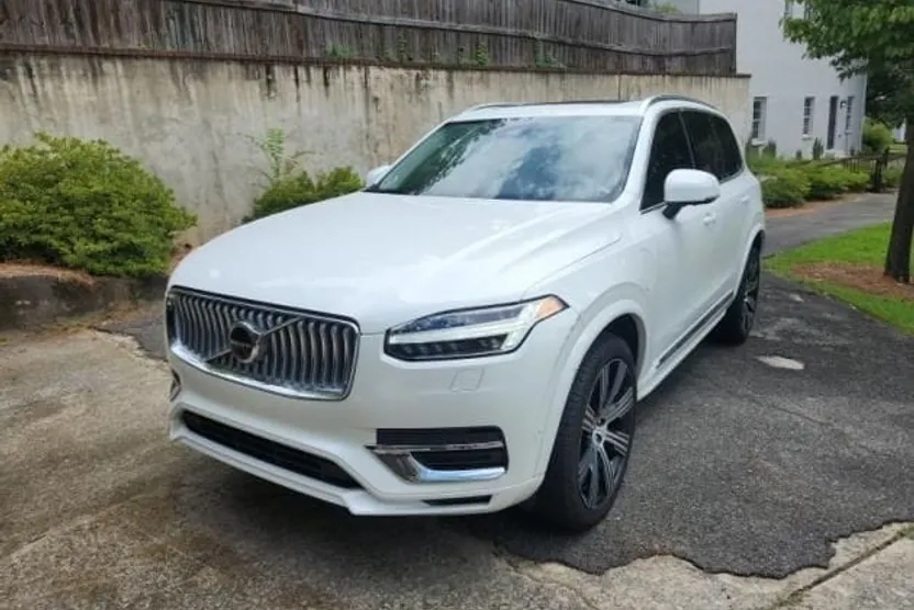 2024 Volvo XC90 Ultimate photo 1