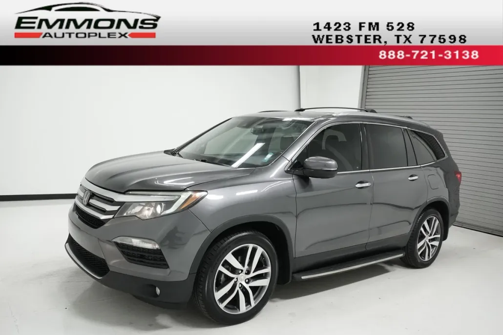 2018 Honda Pilot Touring photo 1
