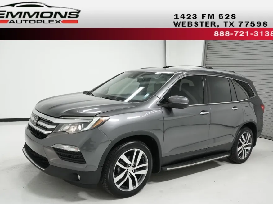 2018 Honda Pilot Touring photo 1