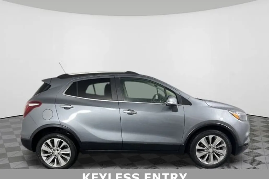 2019 Buick Encore Preferred photo 1