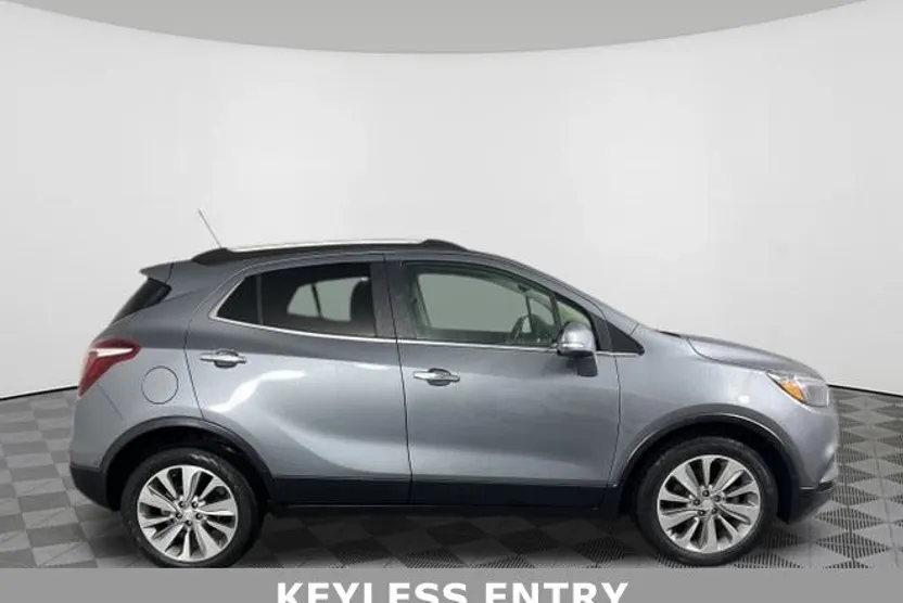 2019 Buick Encore Preferred photo 1