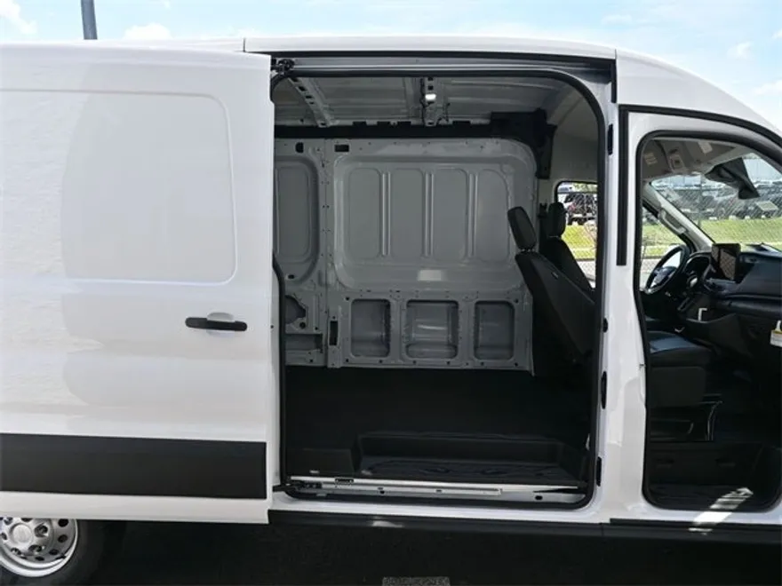 2025 Ford Transit photo 1
