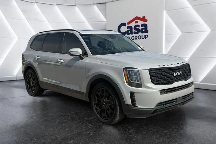 2022 Kia Telluride EX photo 1