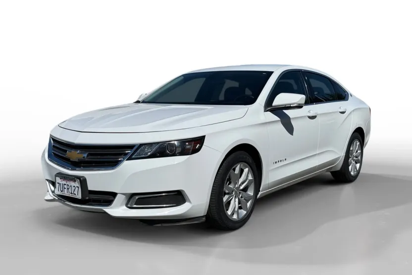 2017 Chevrolet Impala 1LT photo 1