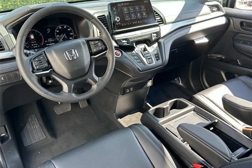 2025 Honda Odyssey EX-L photo 1