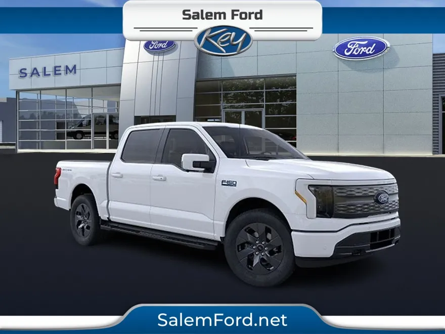 2025 Ford F-150 Lightning Lariat photo 1