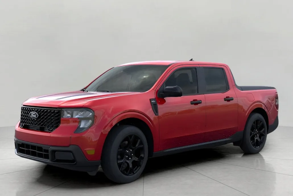 2025 Ford Maverick XLT photo 1