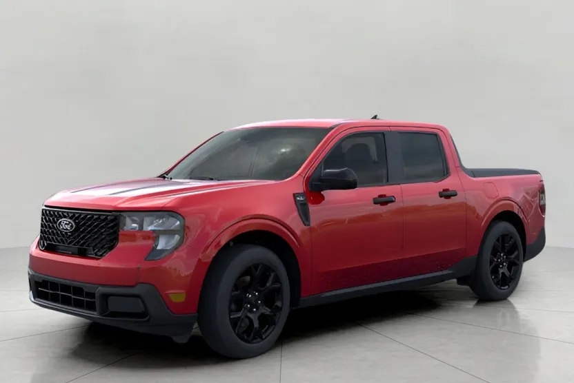 2025 Ford Maverick XLT photo 1