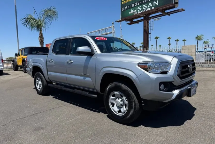 2023 Toyota Tacoma SR5 Double Cab photo 1