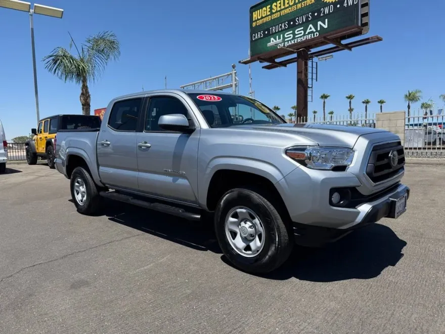 2023 Toyota Tacoma SR5 Double Cab photo 1