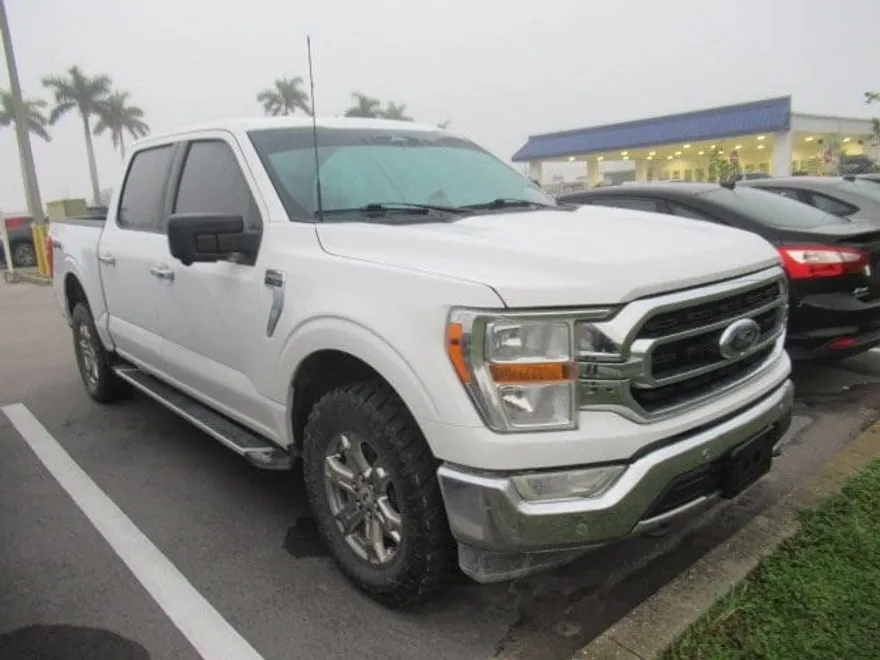 2023 Ford F-150 XLT photo 1