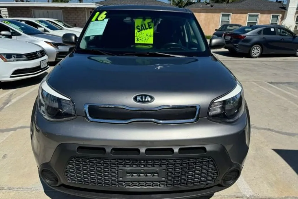 2016 Kia Soul Plus photo 1