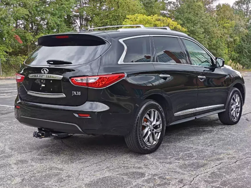 2013 Infiniti JX35 photo 1