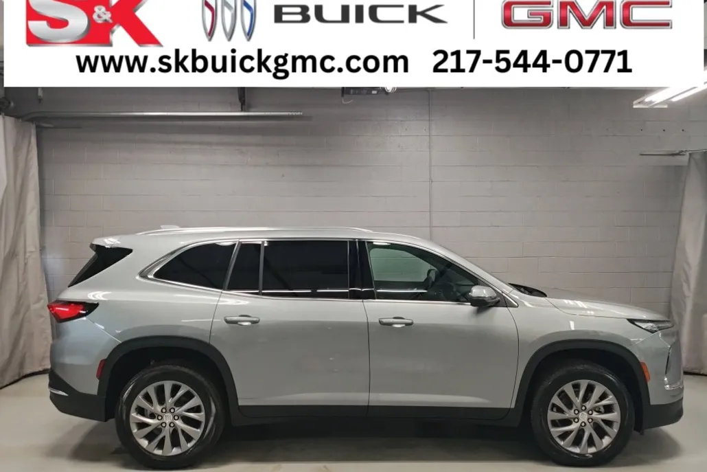 2026 Buick Enclave Preferred photo 1