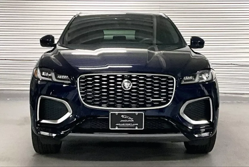 2025 Jaguar F-PACE R-Dynamic S photo 1