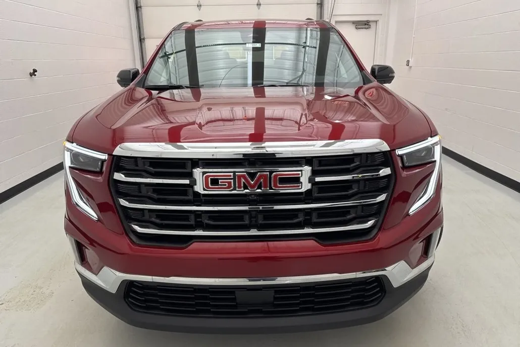 2025 Gmc Acadia Elevation photo 1