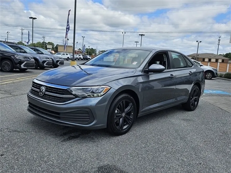 2024 Volkswagen Jetta 1.5T SE photo 1