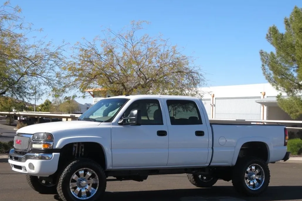 2005 Gmc Sierra 2500 photo 1