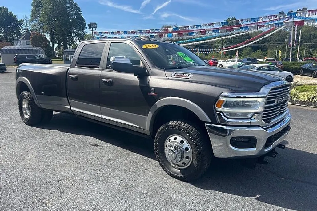 2019 Ram 3500 Laramie photo 1