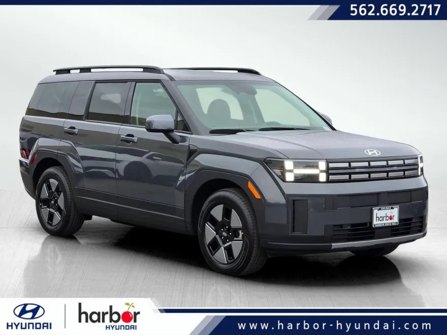 2026 Hyundai Santa Fe SEL photo 1