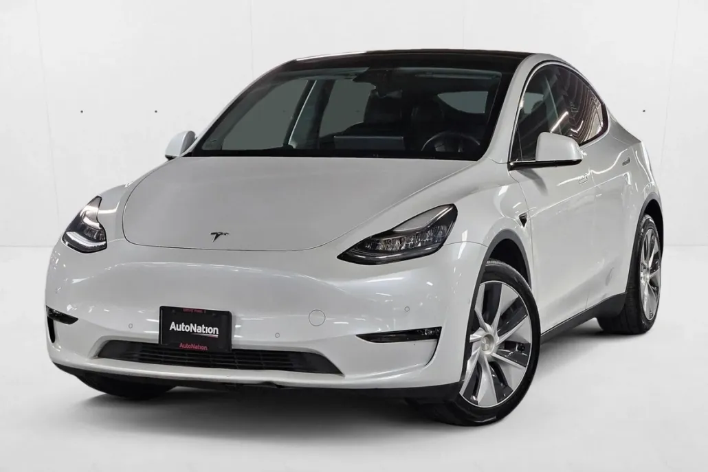 2021 Tesla Model Y Long Range photo 1