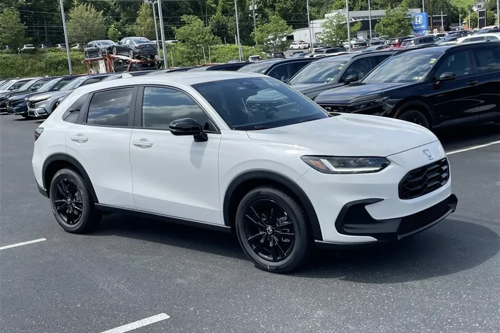 2026 Honda HR-V Sport photo 1