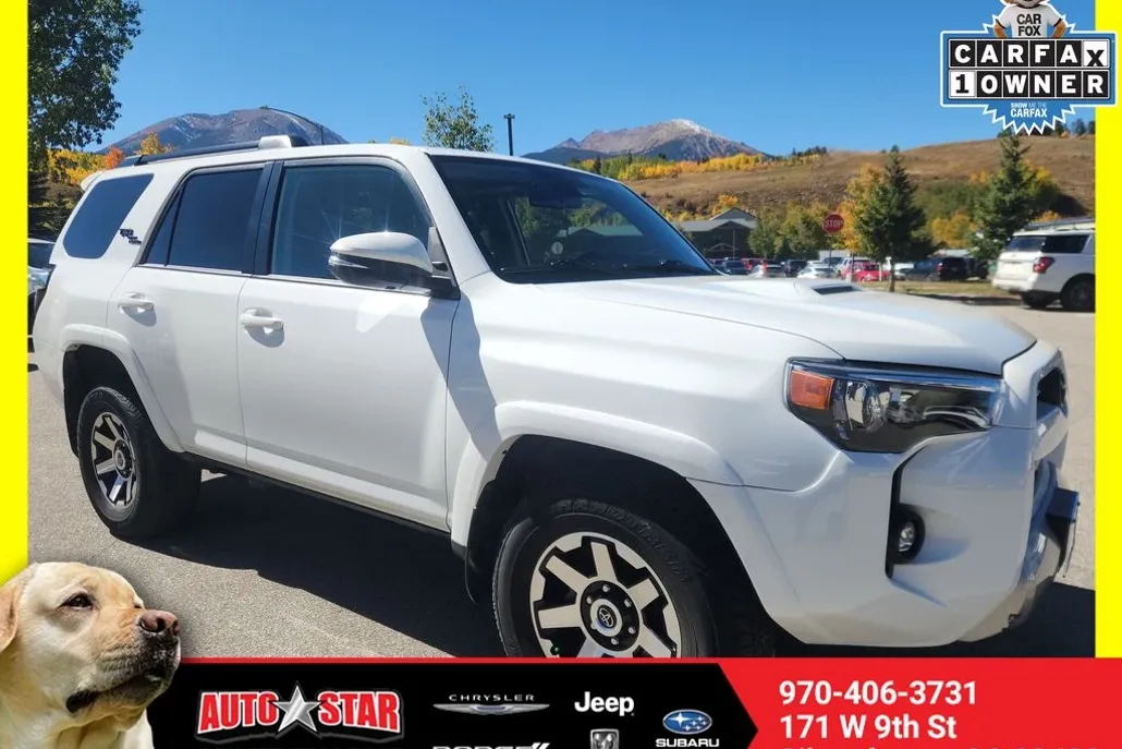 2024 Toyota 4Runner TRD Off-Road Premium photo 1
