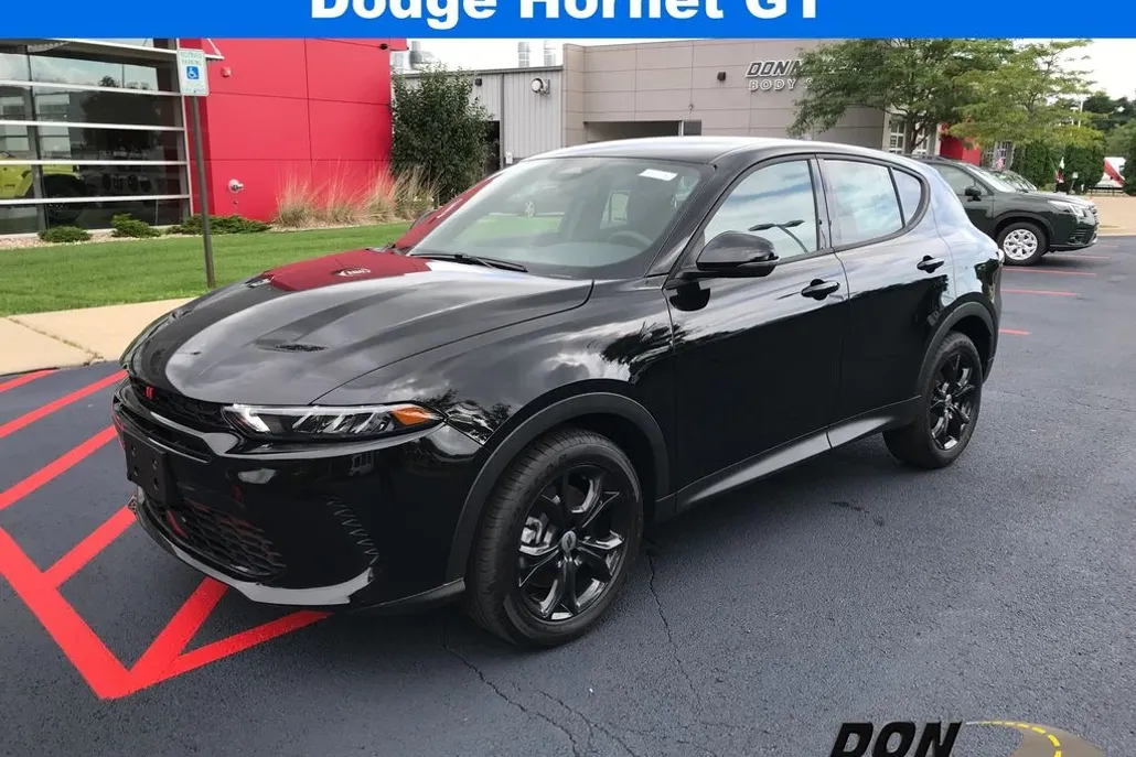 2025 Dodge Hornet GT photo 1