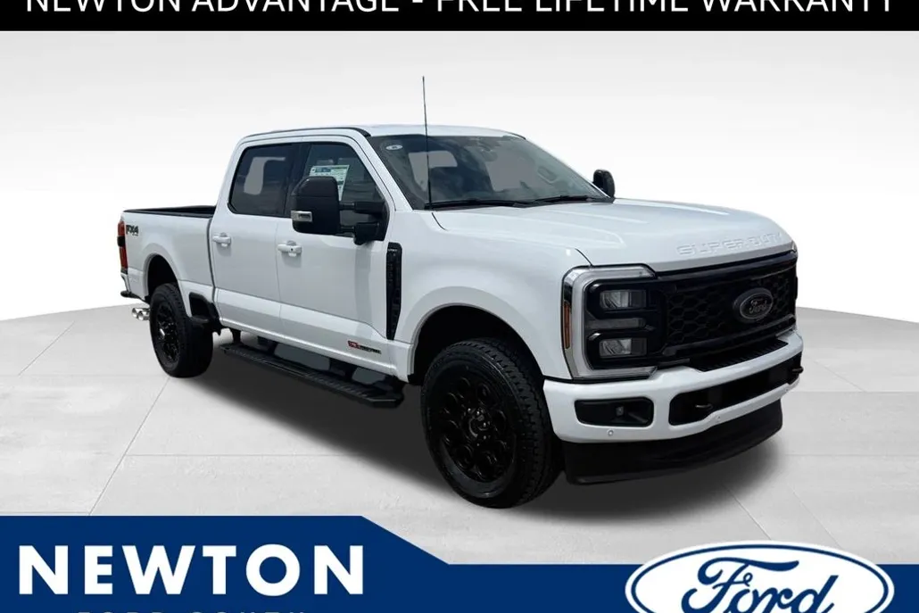 2025 Ford F-350 Lariat photo 1