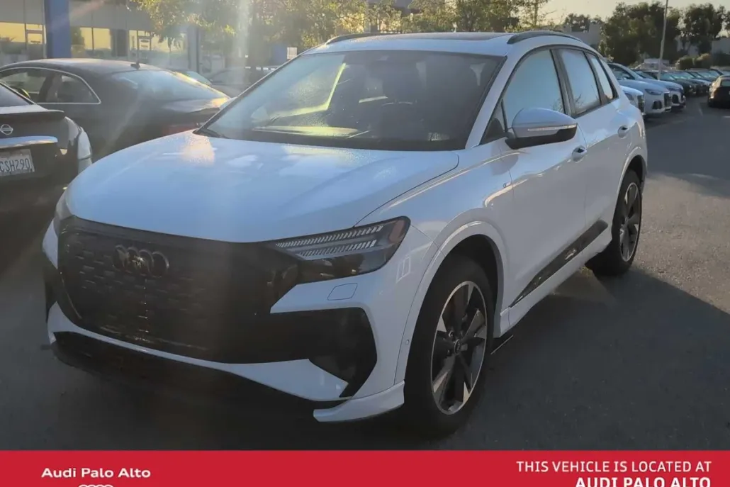 2023 Audi Q4 50 E-tron Prestige photo 1