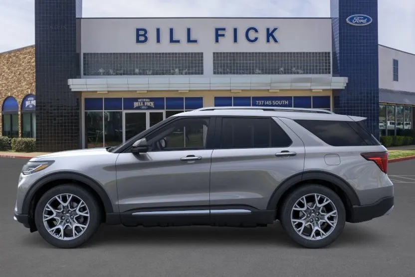 2025 Ford Explorer Platinum photo 1