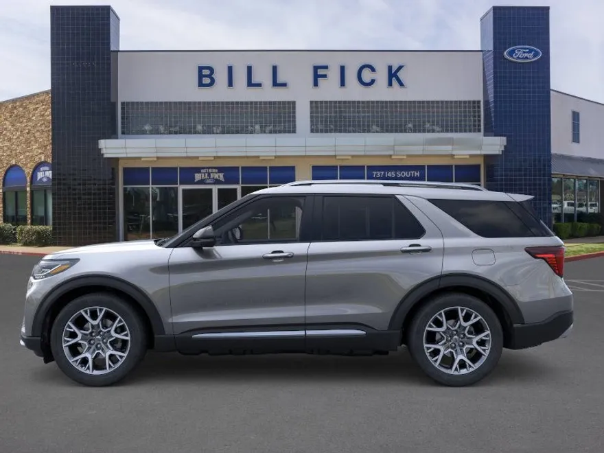 2025 Ford Explorer Platinum photo 1