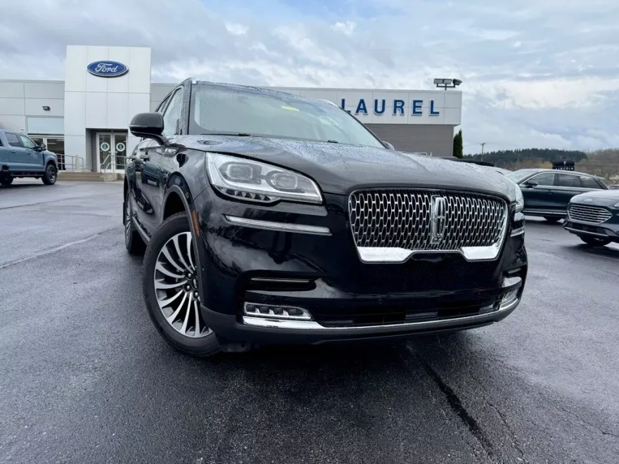 2023 Lincoln Aviator Reserve photo 1