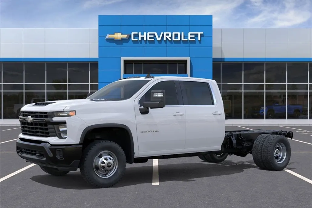 2025 Chevrolet Silverado 3500HD Work Truck photo 1