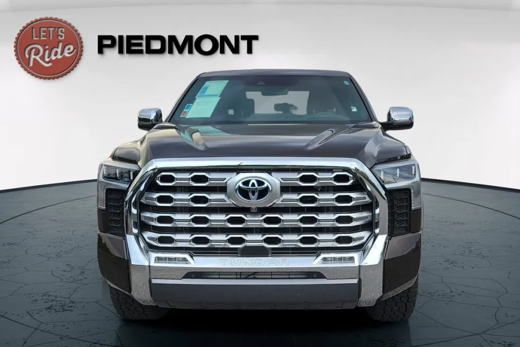 2023 Toyota Tundra 1794 Edition CrewMax photo 1