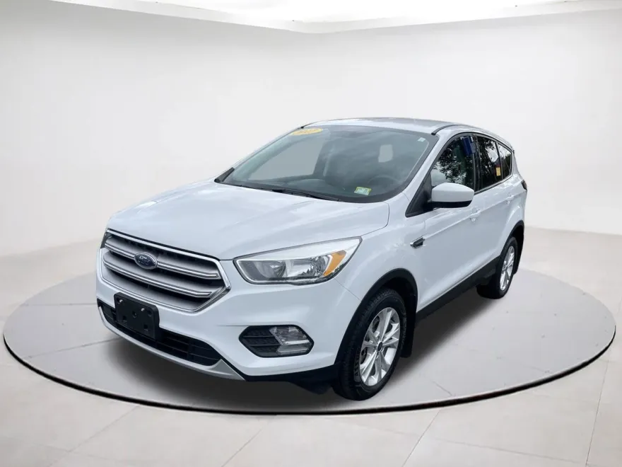 2017 Ford Escape SE photo 1