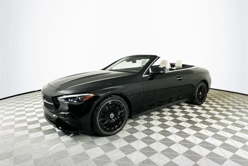 2026 Mercedes Benz CLE 300 4MATIC Cabriolet photo 3
